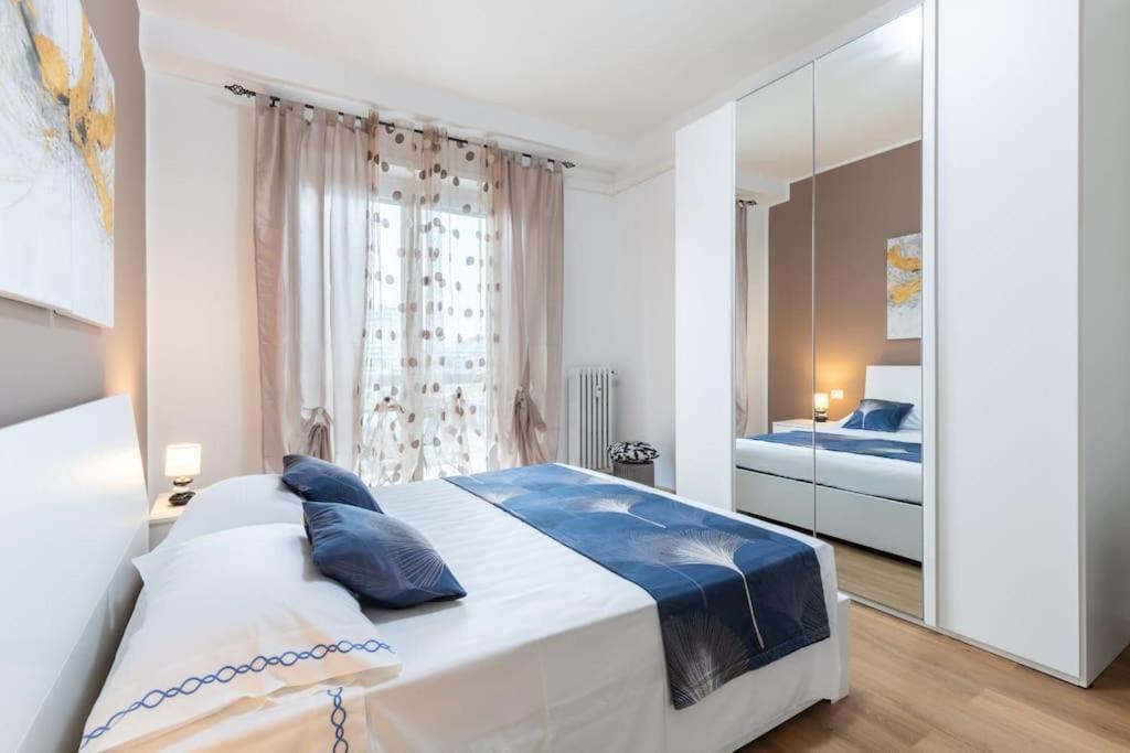 Apartment Turindora Bagian luar foto
