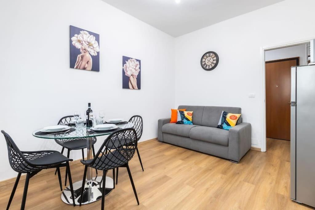 Apartment Turindora Bagian luar foto